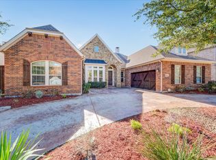 1011 High Hawk Trl, Euless, TX 76039