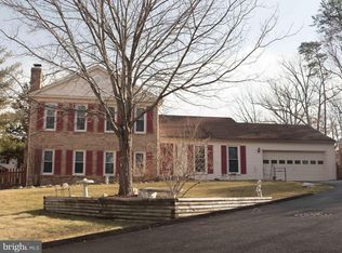 7621 Bertito Ln, Springfield, VA 22153