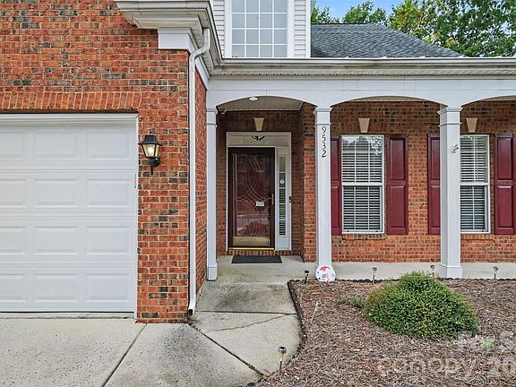 4th image of 9532 Kestral Ridge Dr