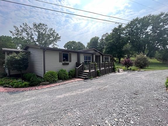 2nd image of 5756 Benders Ferry Rd