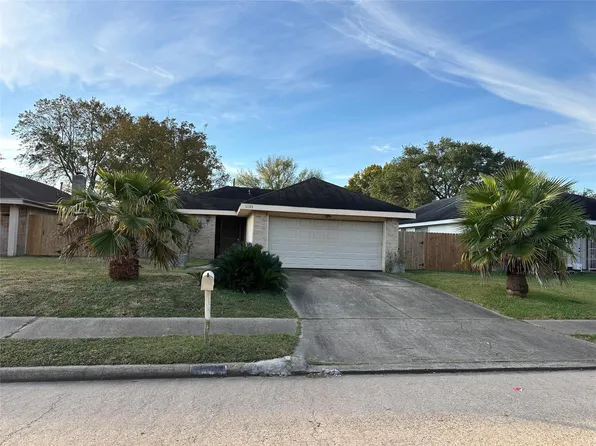 11123 Somerford Dr, Houston, TX 77072