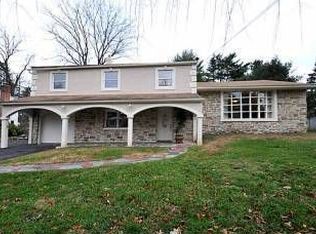 1651 Fawn Ln, Huntingdon Valley, PA 19006