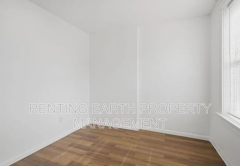 3127 Clay Ave — Photo 16