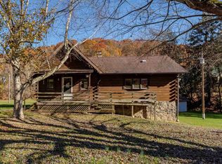 245 Days Run Rd, Fairview, WV 26570