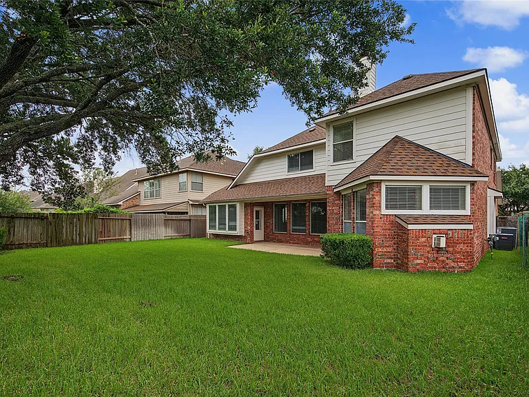 5807 Bayberry Way — Photo 48