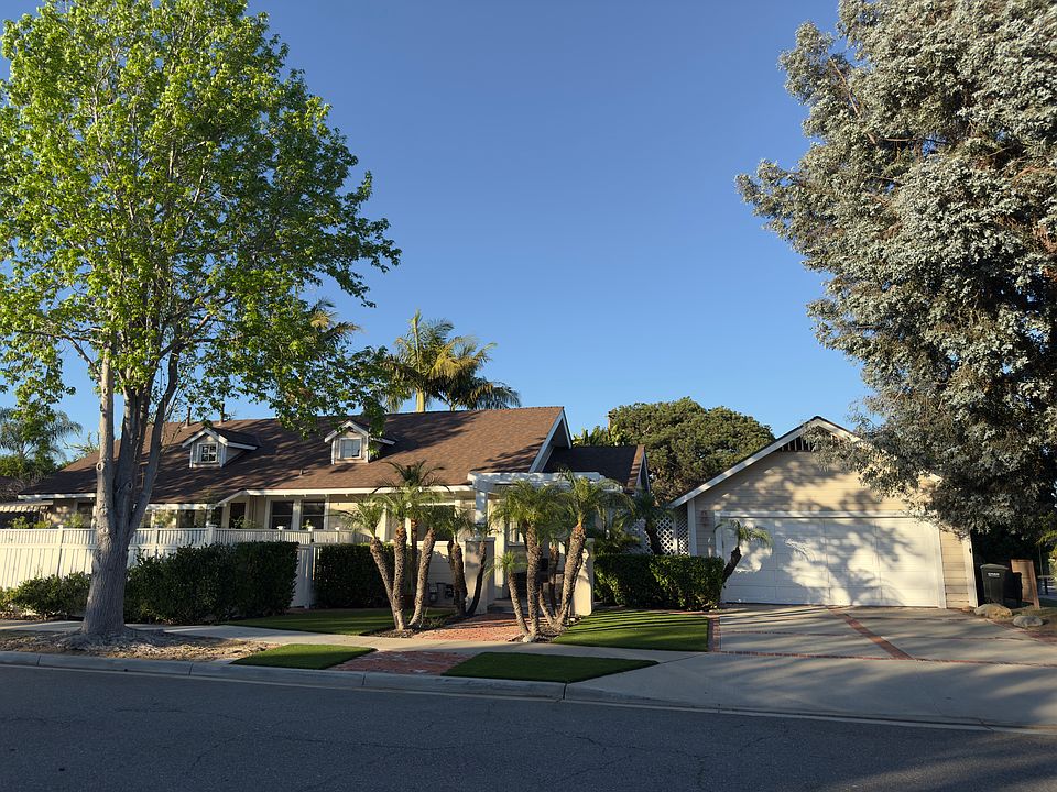 1st image of 2281 Santa Ana Ave