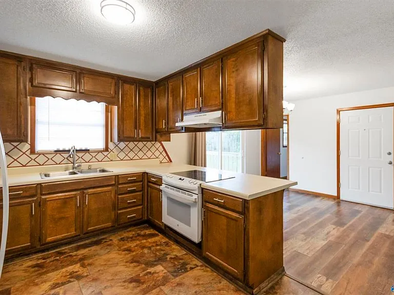 28 Arad Thompson Rd NE — Photo 12