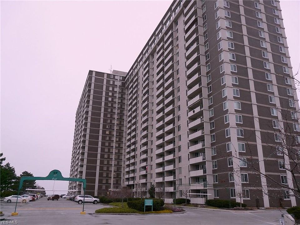 1st image of 12900 Lake Ave APT 122