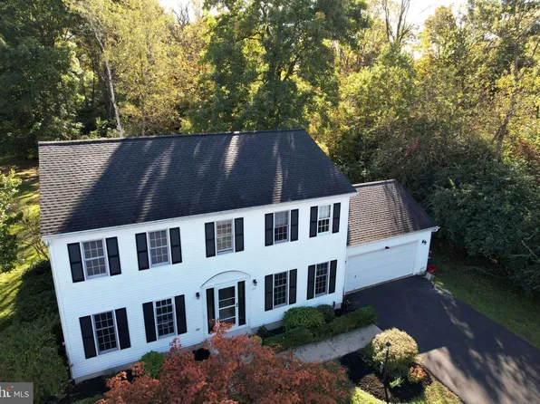 122 Willow Bend Dr, Bellefonte, PA 16823