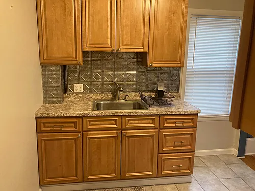 8 Avon St #2F Photo 1