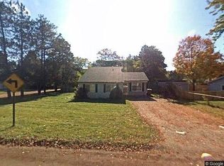 1450 Miller Rd, Lake Orion, MI 48362