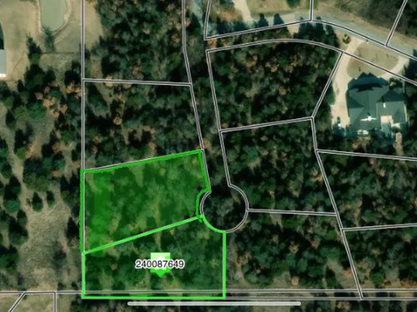 20 & 22 Oak Bridge Ln, Enid, OK 73703