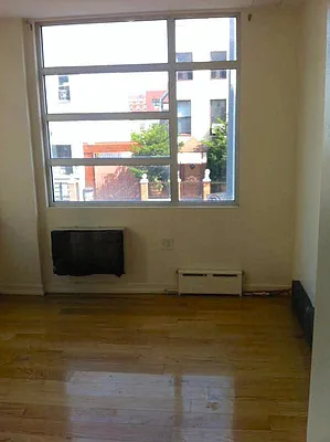 Rented by Loom Group | media 19