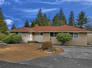 4707 Bayview Ln, Everett, WA 98203