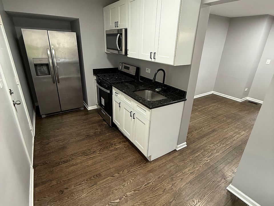 1st image of 416 24th Ave APT 1