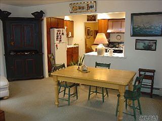 2nd image of 17 Kemswick Dr