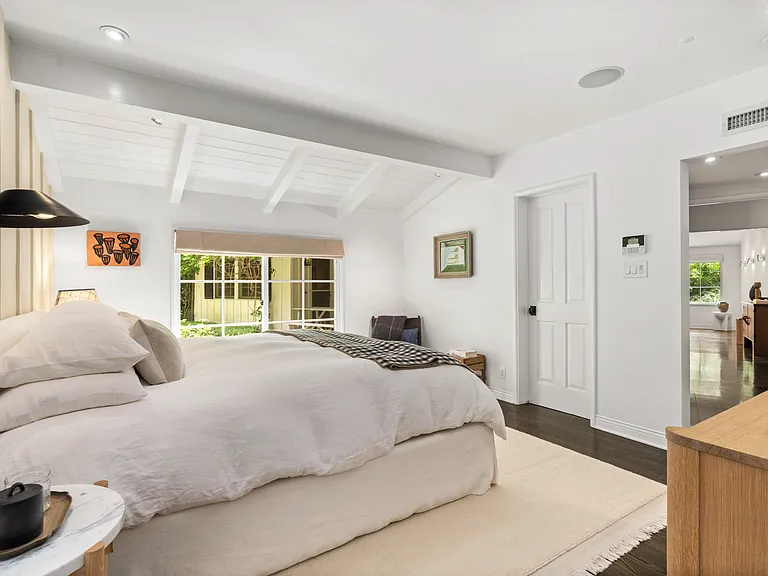 2107 El Roble Ln — Photo 17