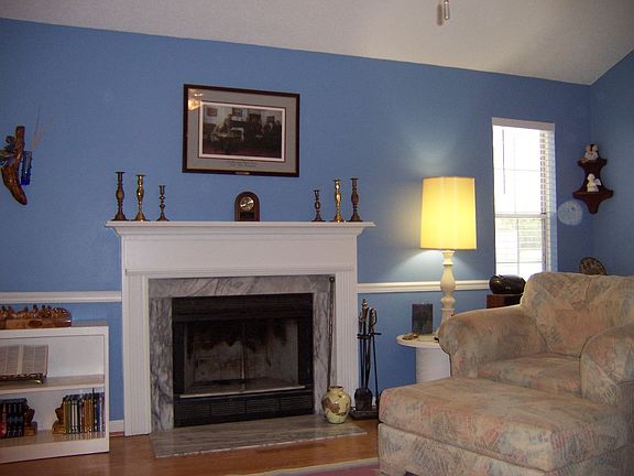 Great Room with Fireplace