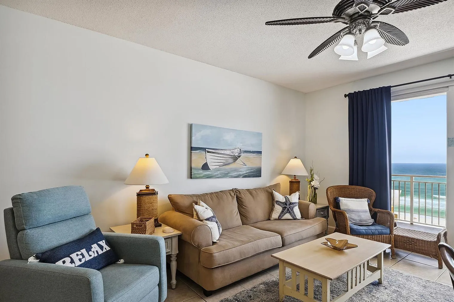 2 bed, 2.0 bath, 1076 sqft, $3,712 — Photo 1