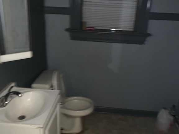 5th image of 1409 Newhouse Ave