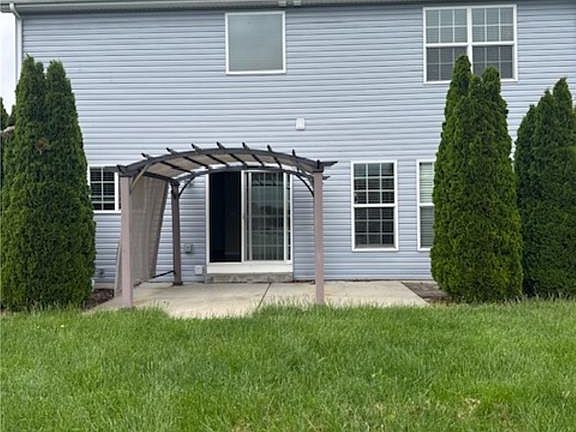2nd image of 2612 Beacon Point Ct