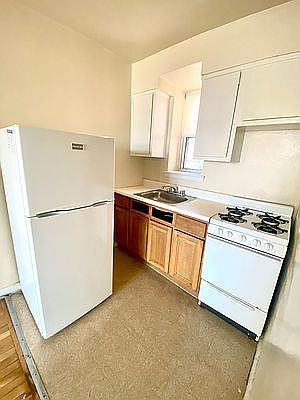 3rd image of 41-15 74th St #6A