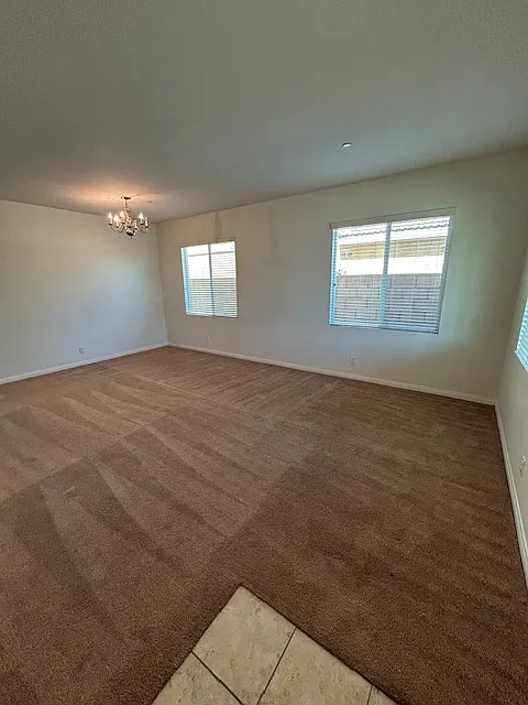 4 bed, 2905 sqft, $3,450 — Photo 4