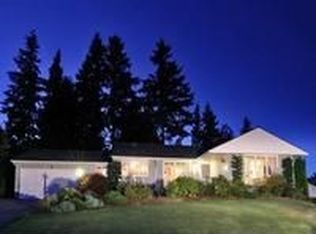 9628 Hilltop Rd, Bellevue, WA 98004