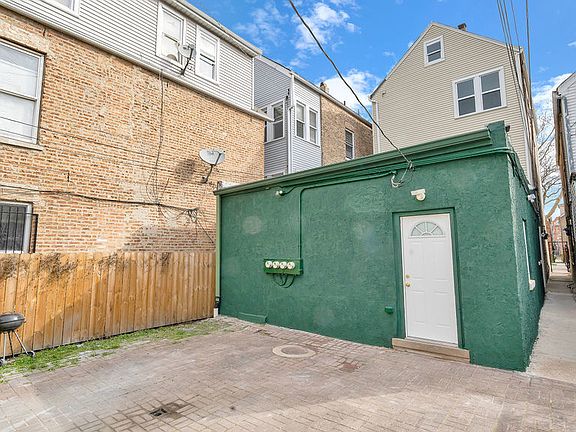 4th image of 2512 S Sawyer Ave