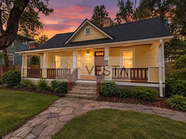 51 Furman Ave, Asheville, NC 28801