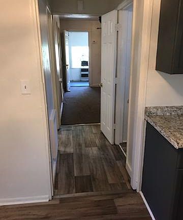 5th image of 3709 E Genesee St