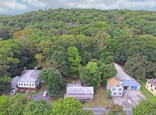 221 Orange Tpke, Sloatsburg, NY 10974