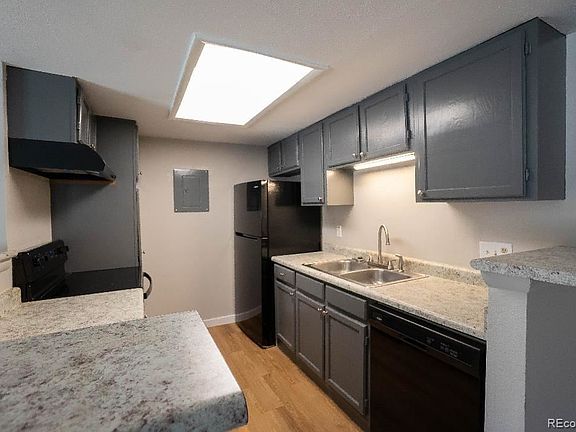 5th image of 18003 E Ohio Ave APT 104