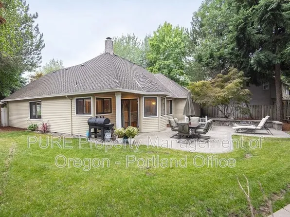 13978 Westcott Ct, Lake Oswego, OR 97035