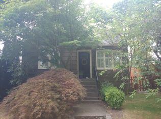 4610 SW Holgate St, Seattle, WA 98116