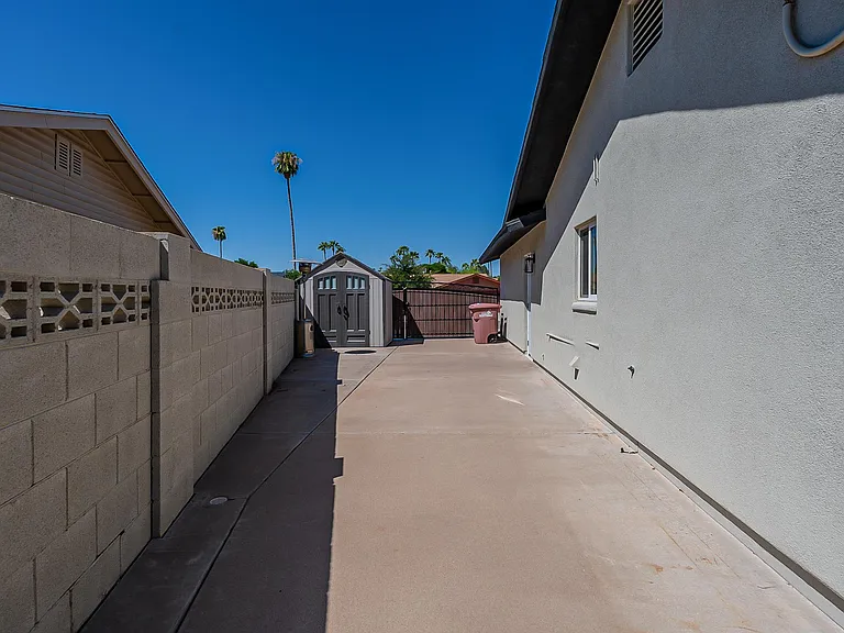 6341 N 82nd Way — Photo 75