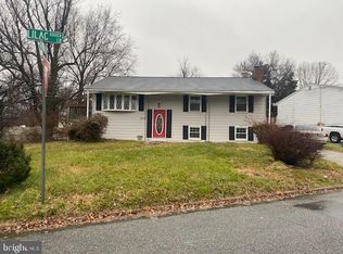 1014 Lilac Ln, Glen Burnie, MD 21061