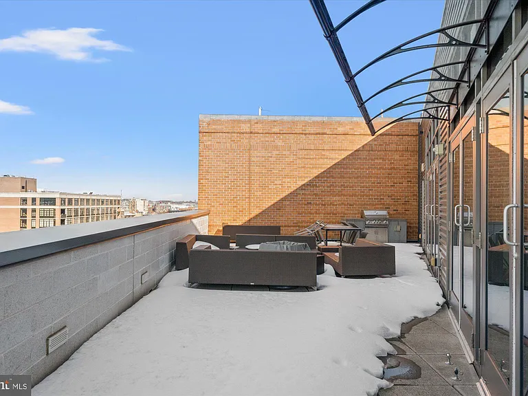 460 New York Ave NW #304 — Photo 29