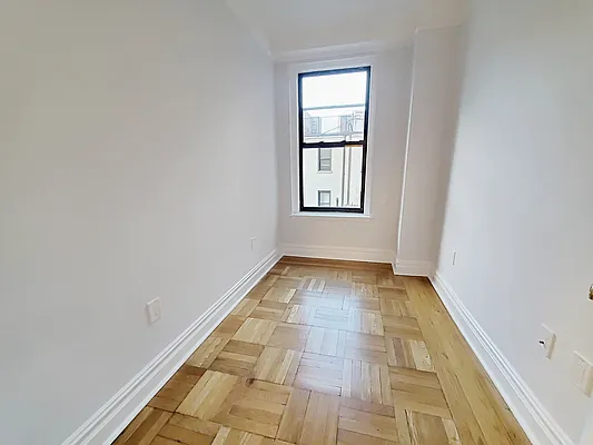 Rented by Rachel Realty | media 16