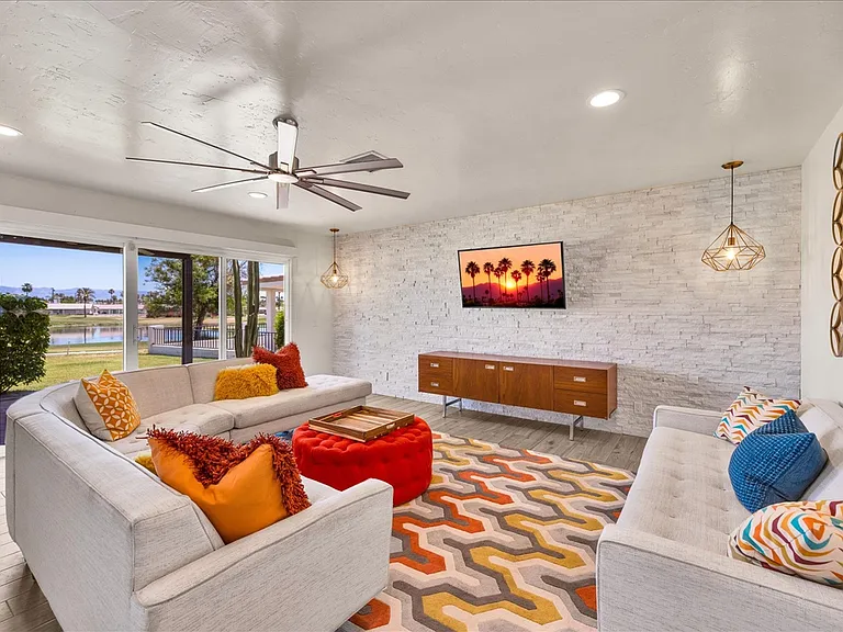 43660 Elkhorn Trl — Photo 4