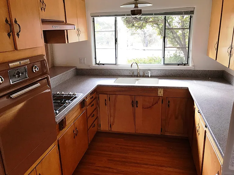 126 Mateo Circle North — Photo 6