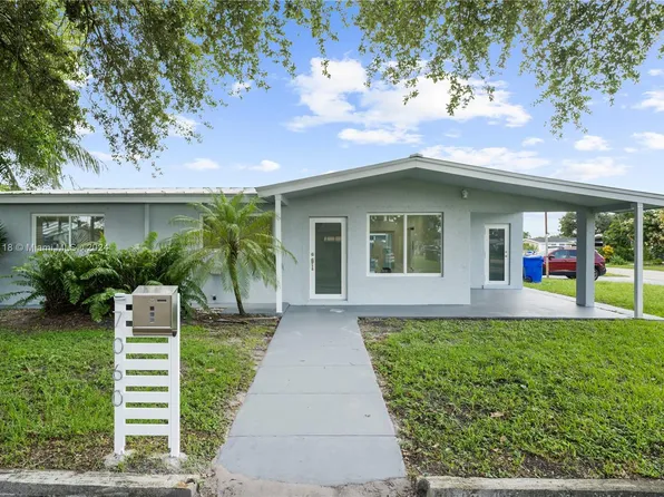 7060 Scott St, Hollywood, FL 33024