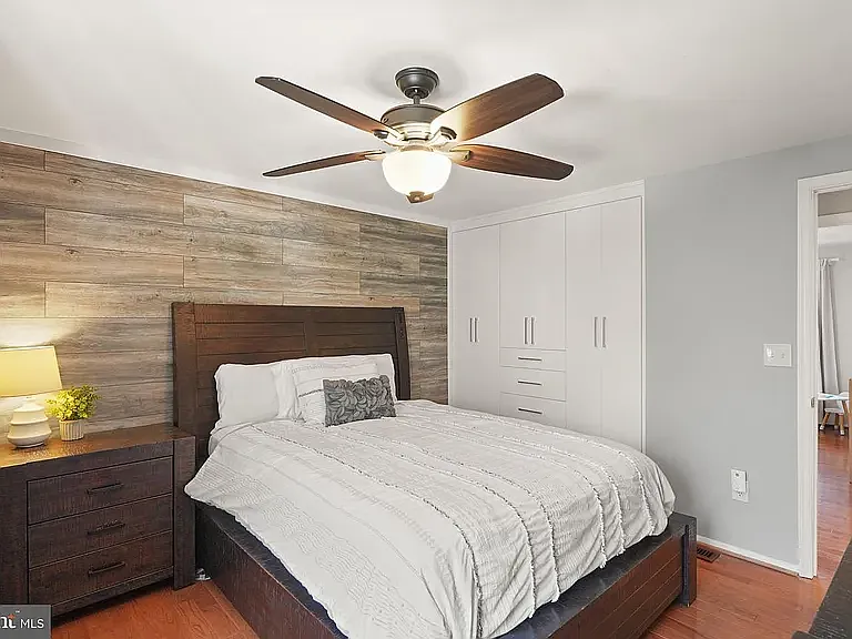 8282 Morning Dew Ct — Photo 22
