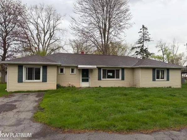 5439 River Rd, East China, MI 48054