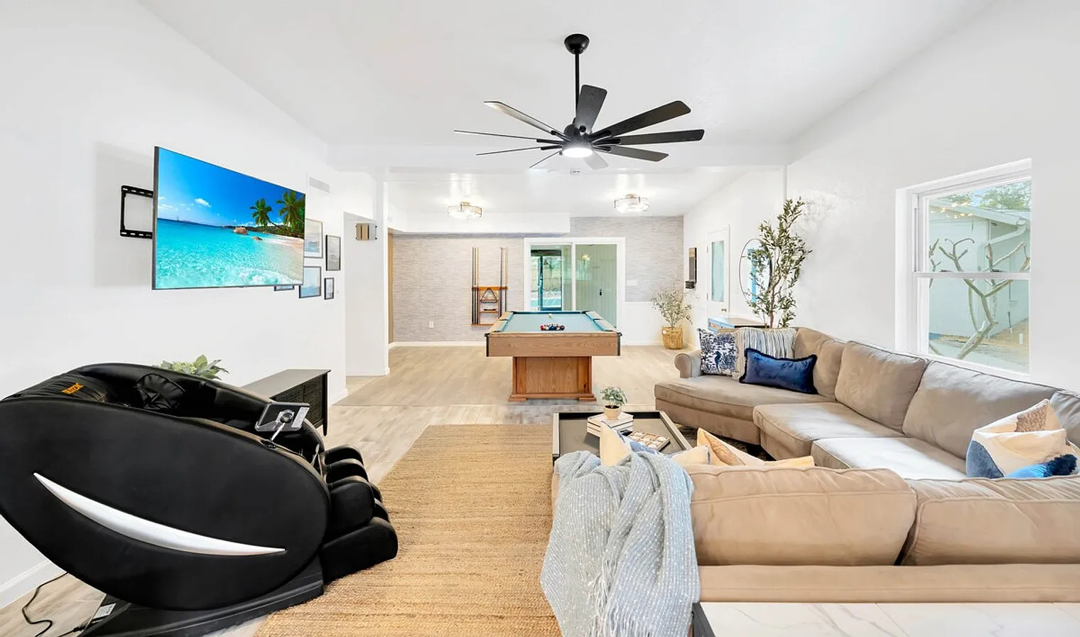 7 bed, 6.0 bath, $16,887 — Photo 3