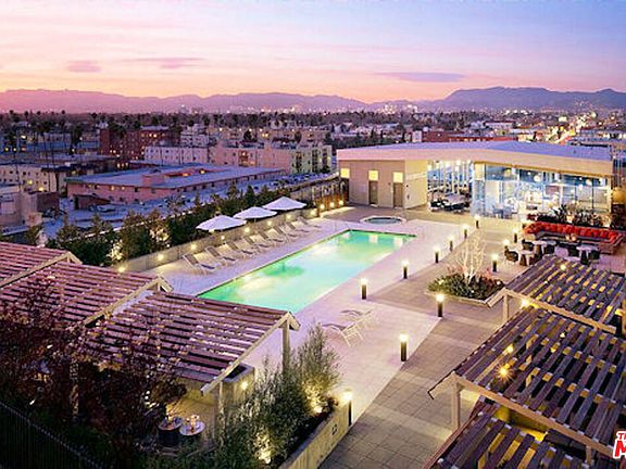3rd image of 3785 Wilshire Blvd APT 807