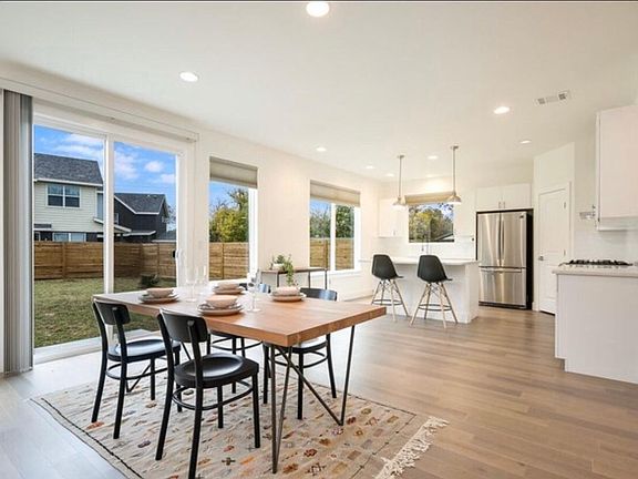 4th image of 1603 Fairplay Ct #1