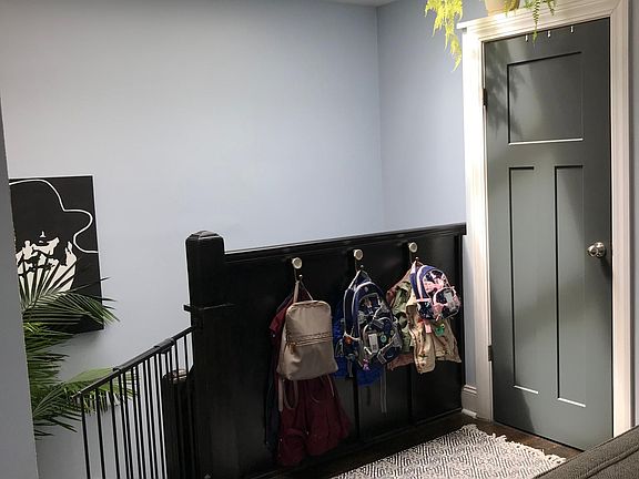 5th image of 6519 N Ashland Ave APT 3