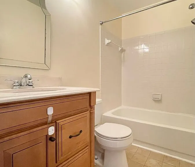 1819 Duffield Ln — Photo 15