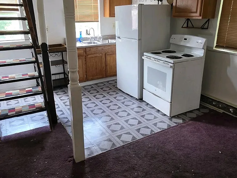 825 North Ave — Photo 2